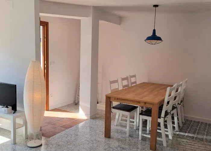 Apartamento Renovado En Barrio De Los Pescadores